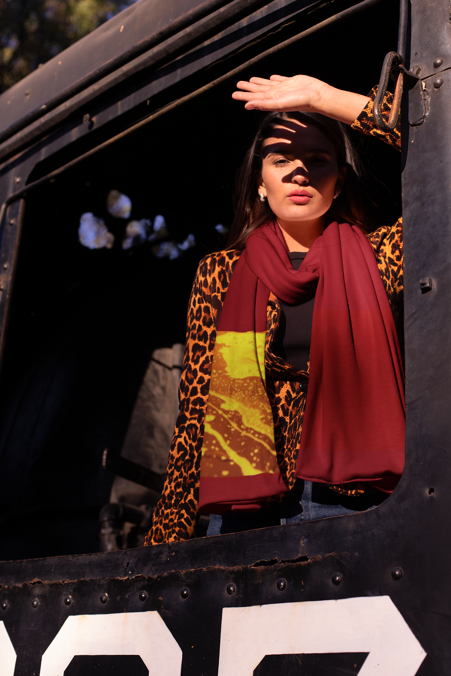 Double Light Scarf